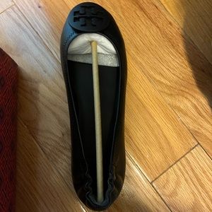 Brand new, never worn Tory Burch Travel Ballet Flat